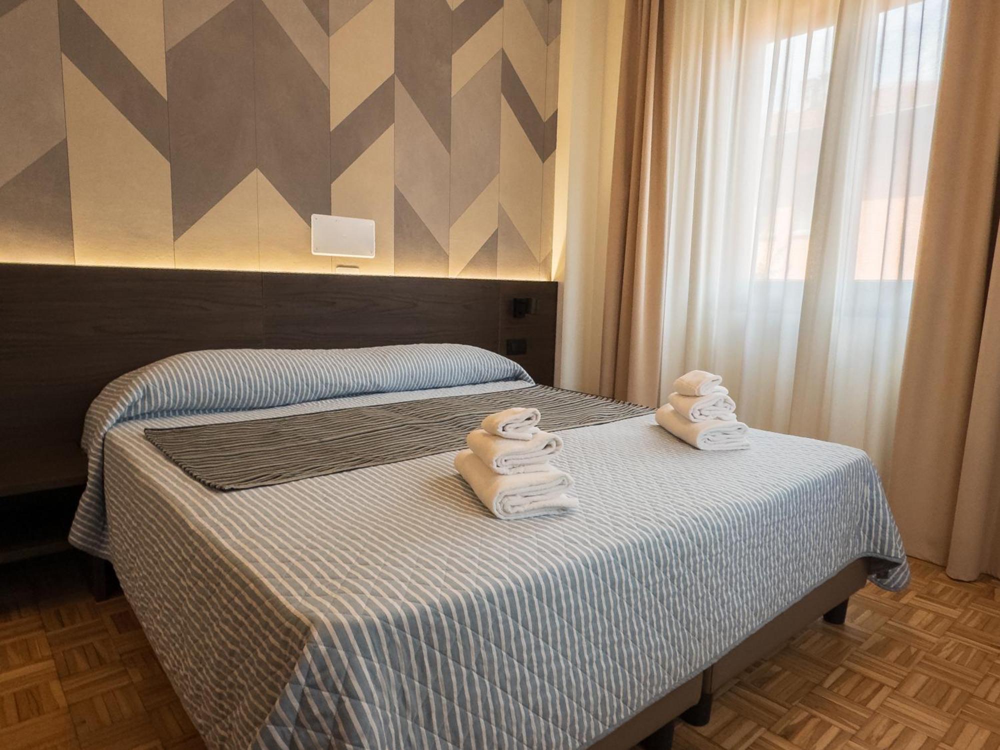 Hotel Astoria Fidenza Eksteriør billede
