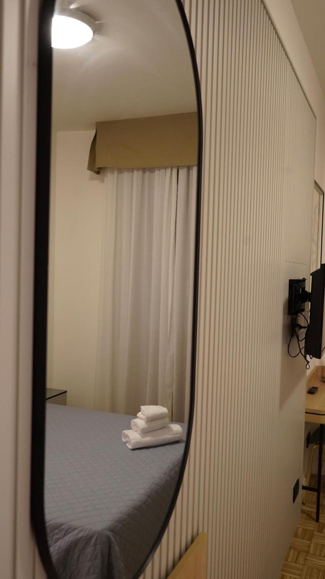 Hotel Astoria Fidenza Eksteriør billede