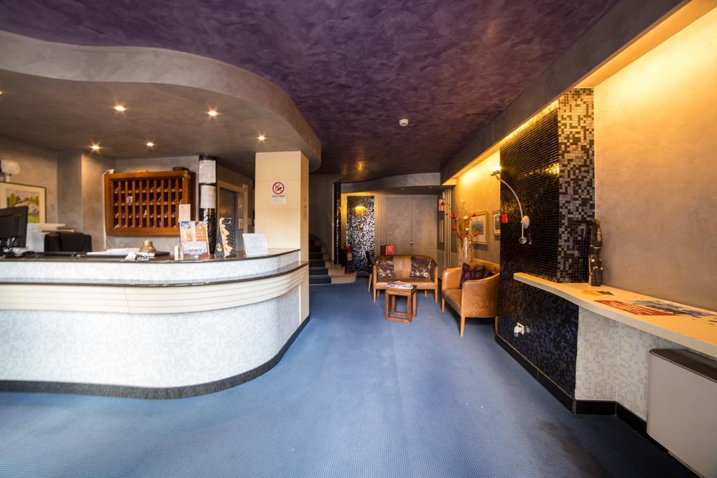 Hotel Astoria Fidenza Eksteriør billede